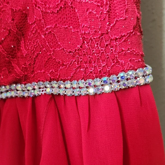 NWT - City Studio Red Semi Formal Dress Juniors Size 5 - Picture 3 of 8